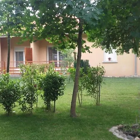Apartment Le Rouge-gorge Du Pescofi
